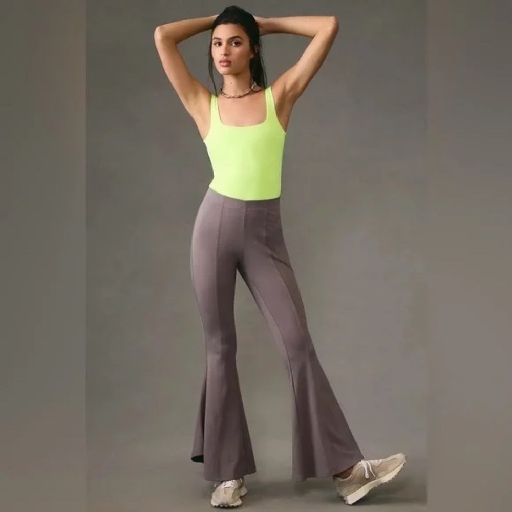 NWT Anthropologie Daily Practice Rubin Flare Yoga Grey Pants Small
